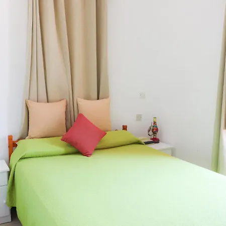 Kiniras Traditional & Restaurant Hotel 3*